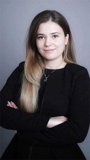 Виктория Баскакова, руководитель направления корпоративной культуры «Риалвеб»